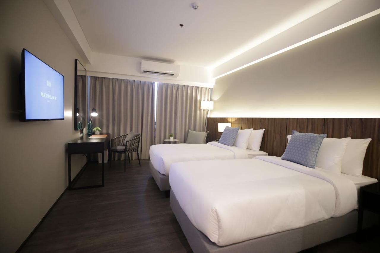 The Maximilian Hotel Cauayan City  Dış mekan fotoğraf