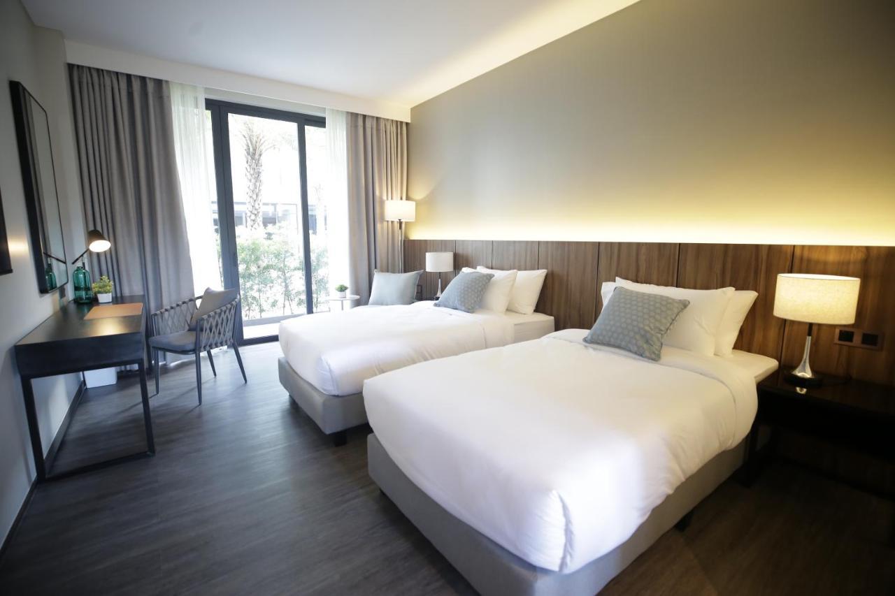 The Maximilian Hotel Cauayan City  Dış mekan fotoğraf