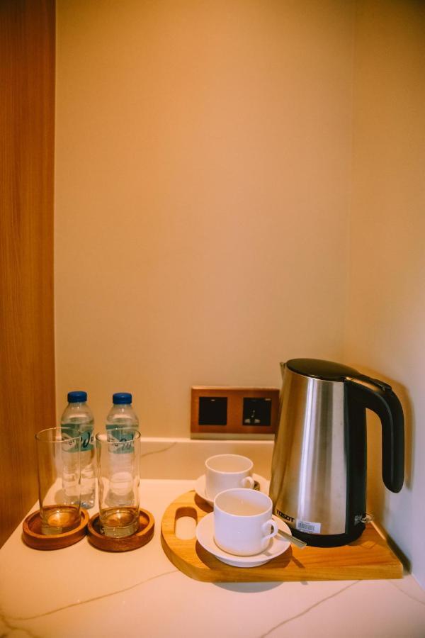 The Maximilian Hotel Cauayan City  Dış mekan fotoğraf