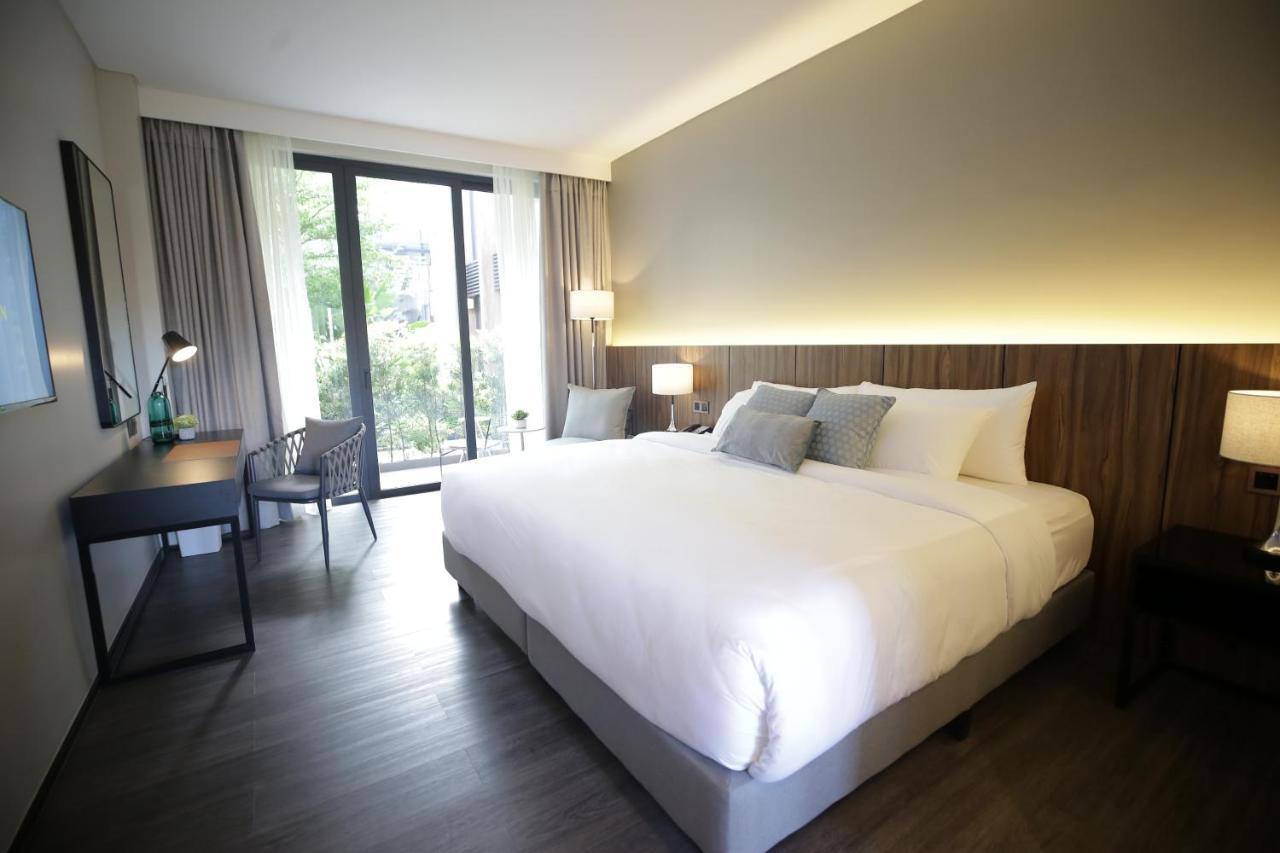 The Maximilian Hotel Cauayan City  Dış mekan fotoğraf